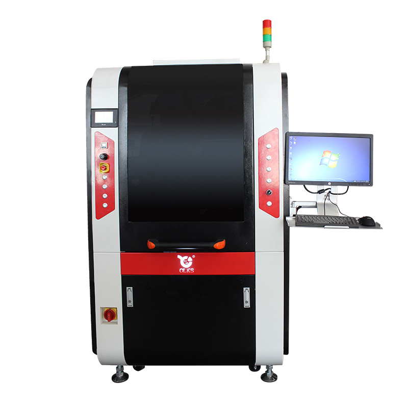 在線式機械手高速噴射<a href='http://www.fgezomc.cn/' class='keys' title='點擊查看關于點膠機的相關信息' target='_blank'>點膠機</a>正面